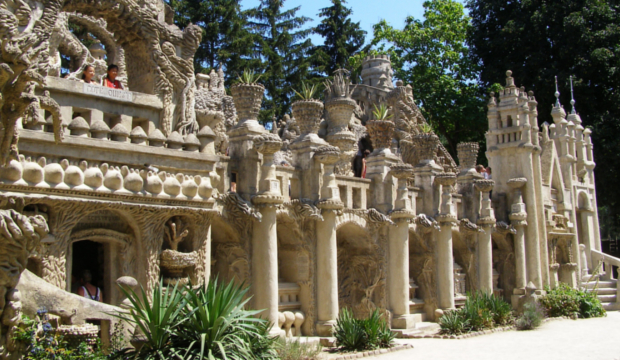 Le Palais Idéal du facteur CHEVAL y