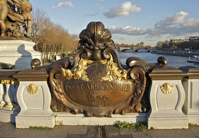 Pont Alexandre III, PARIS y